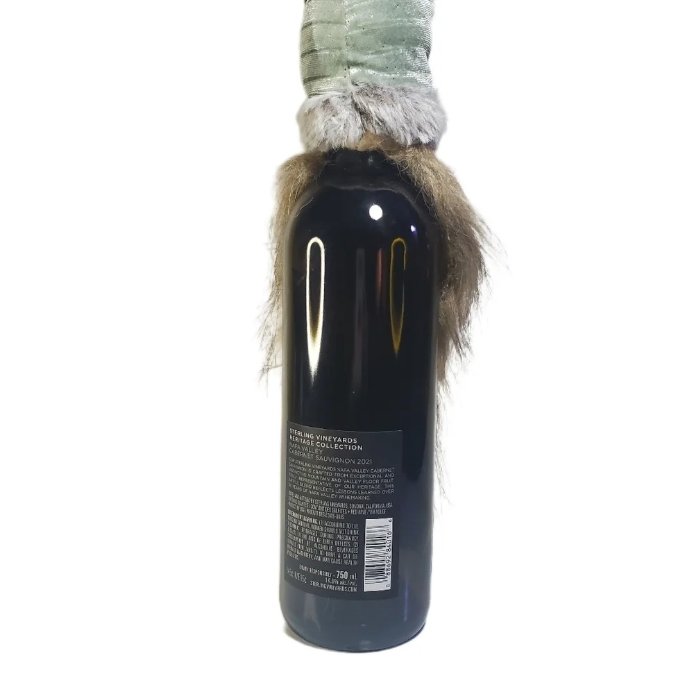 GNOME BOTTLE TOPPER WITH PALE GREEN HAT AND LONG BEARD FOR HOLIDAY GIFTS NEW